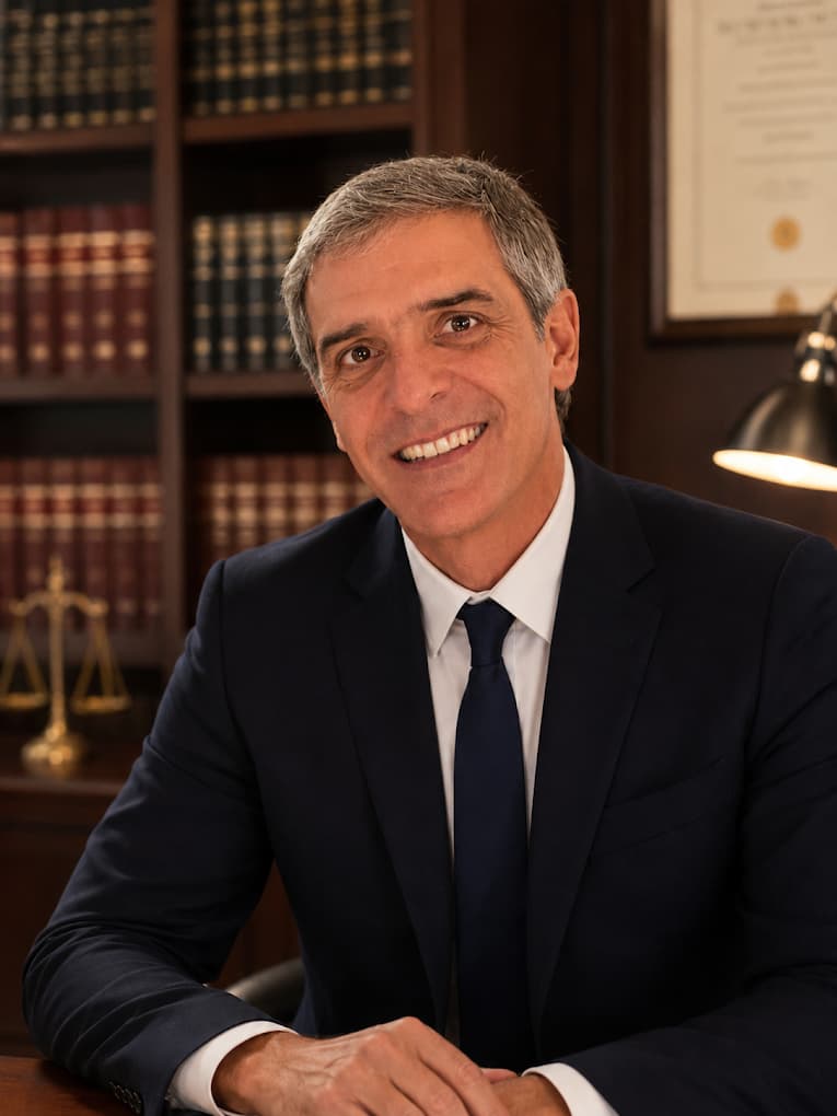 Dr. Alejandro Clariá Dr. Alejandro Clariá - Abogado laboralista en Córdoba